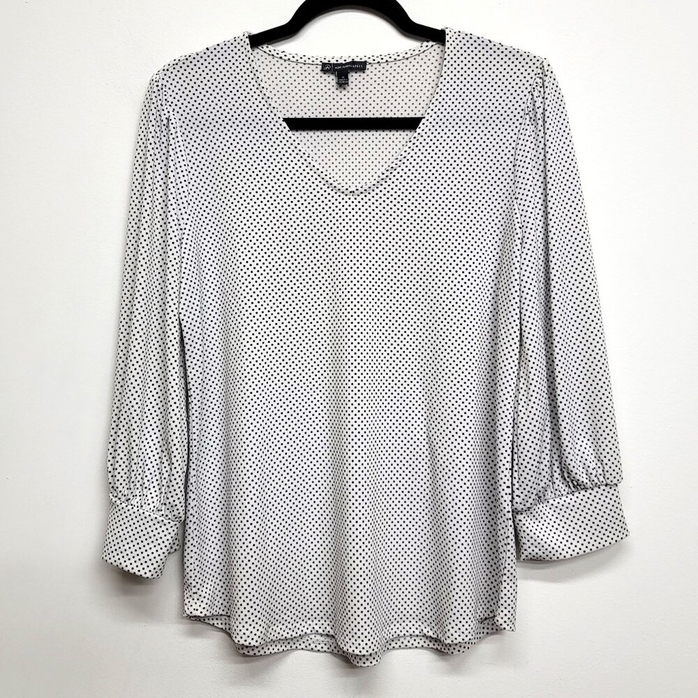 Adrianna Papell White & Black Polka Dot 3/4 Sleeve V-Neck Blouse M